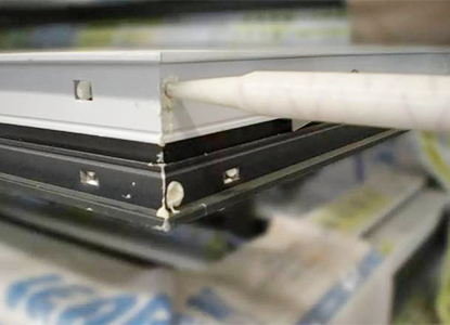 各种轻量化超强结构电气、机械系统的导热、绝缘、密封粘接