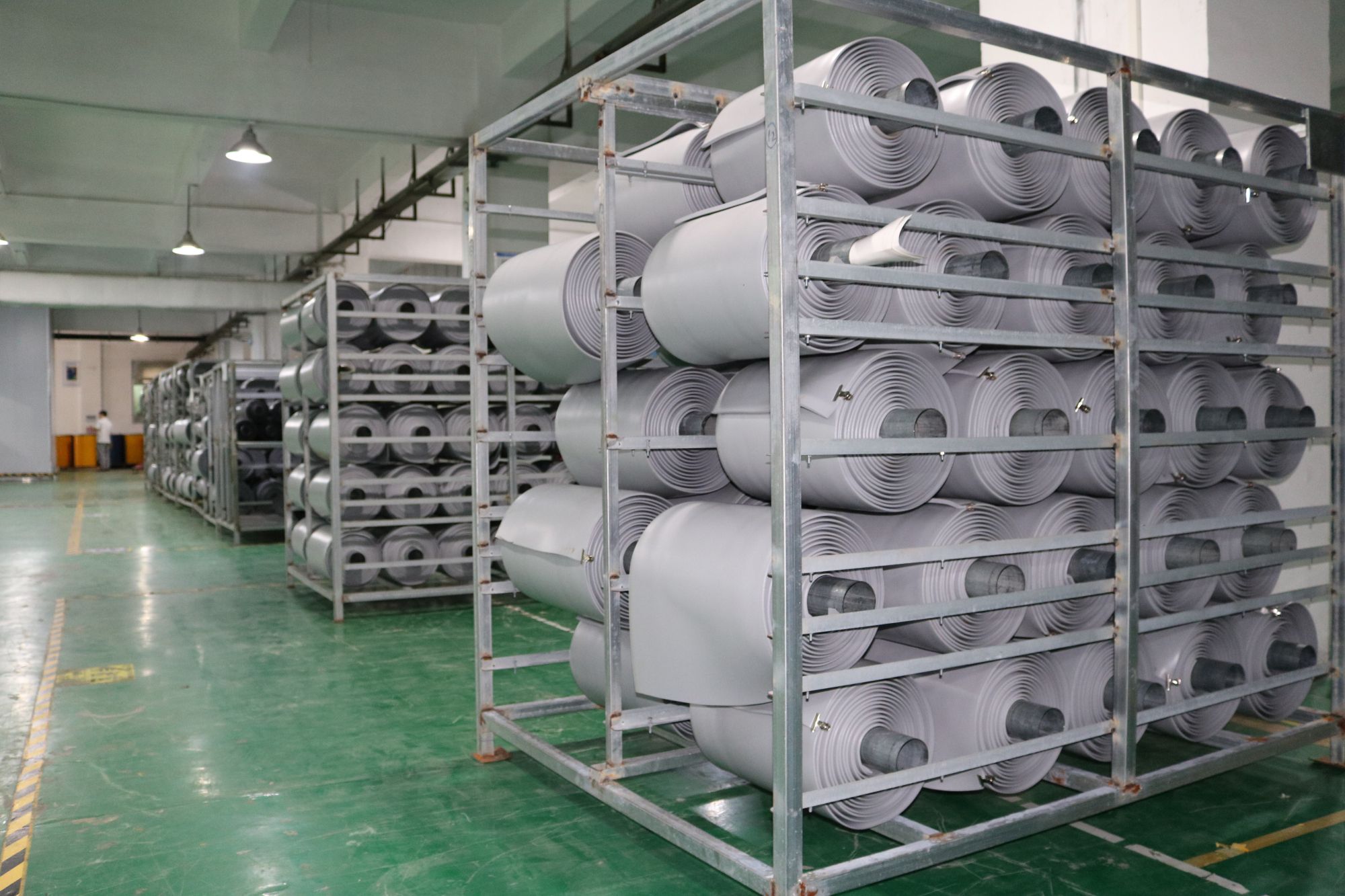 硅胶泡棉源头工厂名单解析 | 泡棉生产厂家如何选择优质供应商？